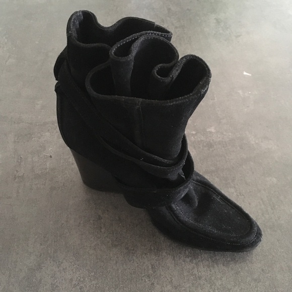 Balenciaga black wedge ankle booty - Picture 6 of 8